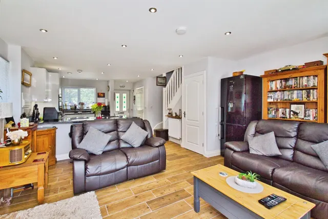 Photo 3 — East Sidings Drive, Misterton, Crewkerne