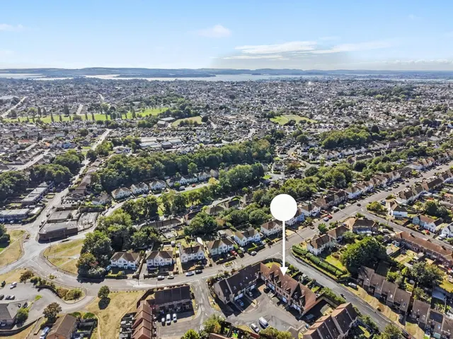 Shillingstone Gardens, Parkstone, BH12, photo 2