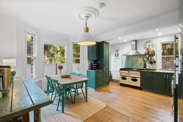 Nevis Road, London, SW17, photo 1