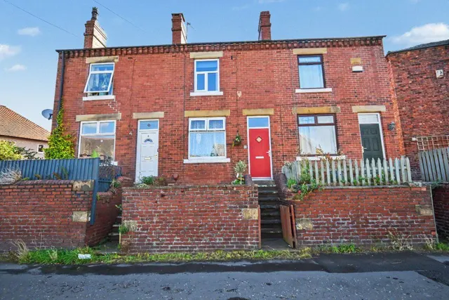 Church Lane, Netherton, WF4, photo 1