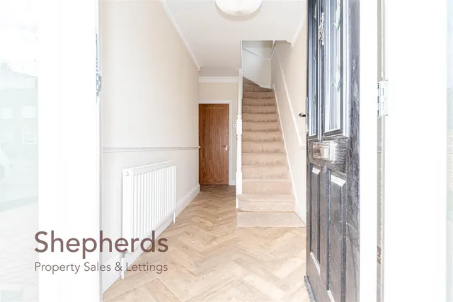Meadway, Hoddesdon, EN11, photo 2