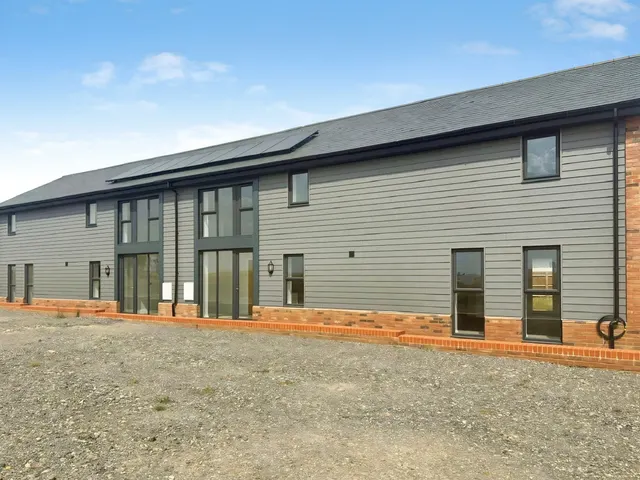 Barham Road, Huntingdon, PE28, photo 1
