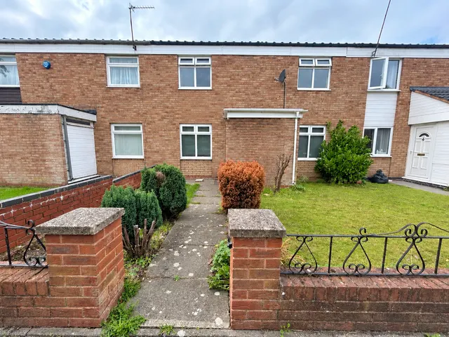 Piccadilly Close, Birmingham, B37, photo 1