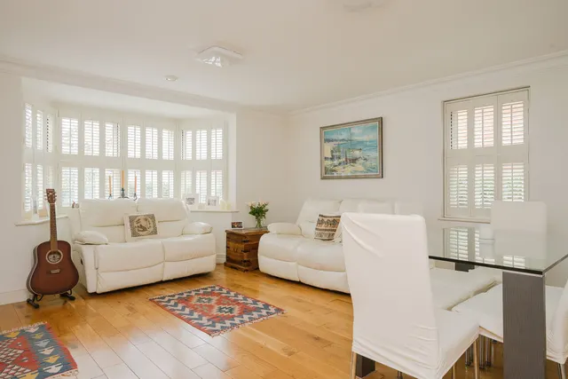 Kingston Road, Wimbledon, SW19, photo 2