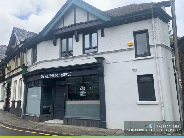 Bridge Street, Troedyrhiw, photo 1