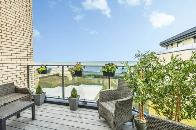 Claremont Road, Seaford, BN25, photo 2