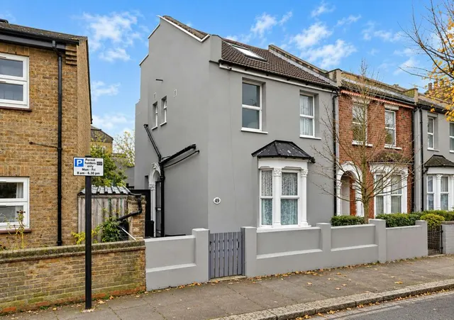 Springfield Road, London, E17, photo 1