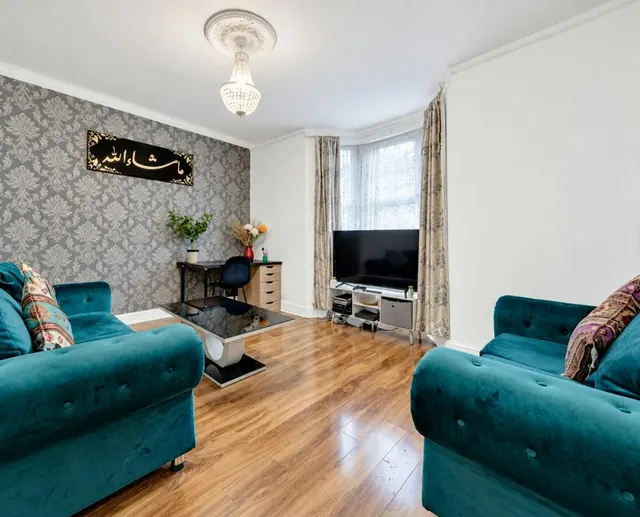 Springfield Road, London, E17, photo 2