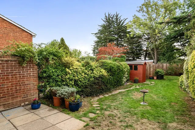 Gilbert Road, Pinner, HA5, photo 2