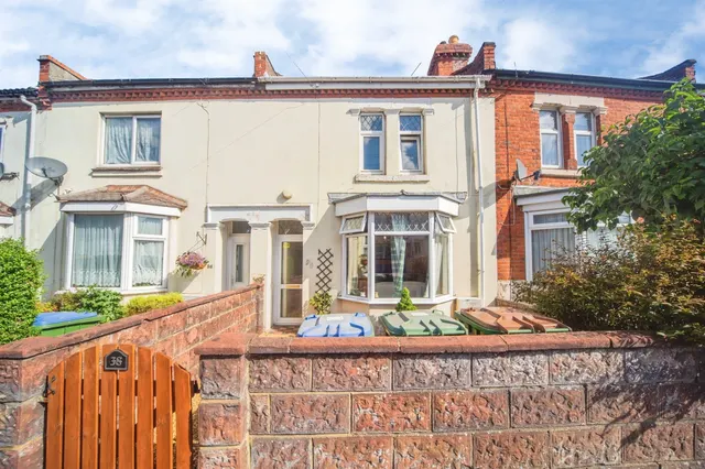 Winchester Road, SOUTHAMPTON, photo 1