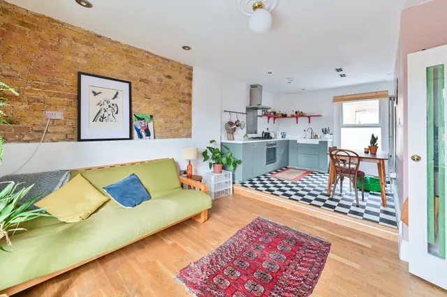 Flat 4, 166 Rye Lane, London, photo 1