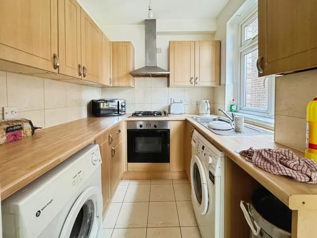 Church Road, Clacton-on-Sea, CO15, photo 3