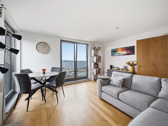 Saltire Street, Granton, EH5, photo 2