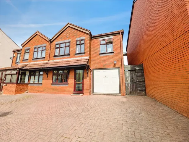 6 bedroom house, Merridale Road, Wolverhampton, WV3