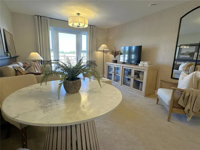 Pacific Drive, Eastbourne, BN23, photo 2