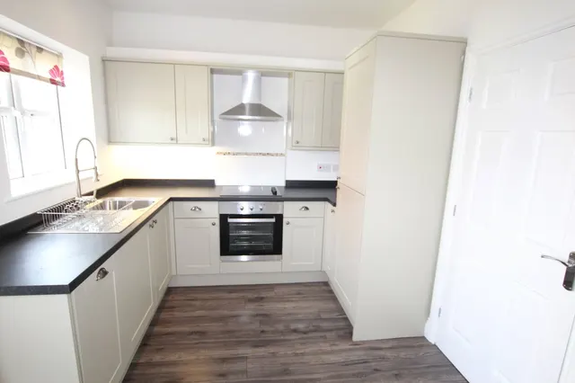 Holme Church Lane, Beverley, HU17, photo 3