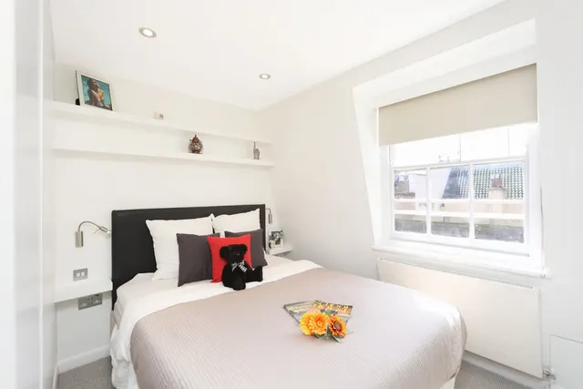 Photo 3 — Wyndham Street, Marylebone, W1H