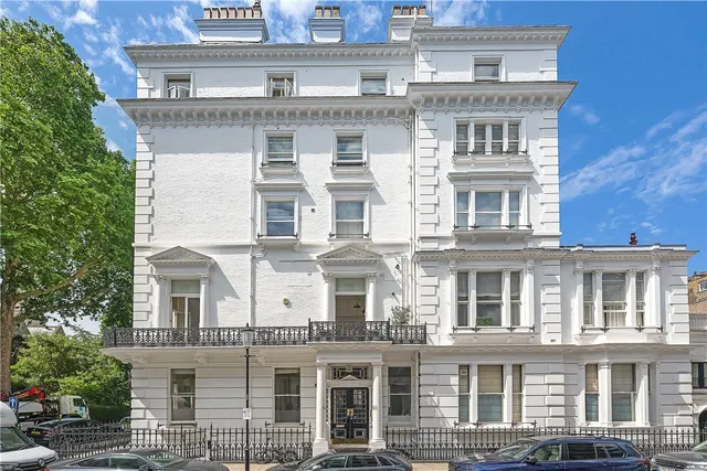 Courtfield Gardens, London, SW5, photo 1