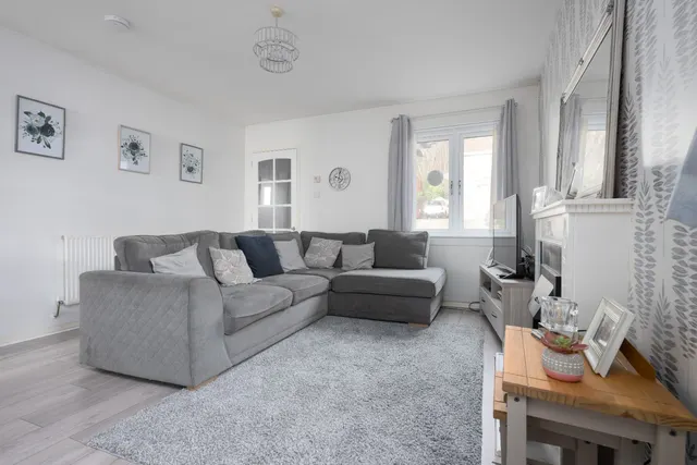 Photo 2 — Letham Way, Dalgety Bay, KY11 9FT
