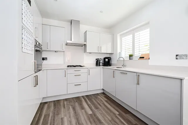 Photo 3 — Colyer Way, Ash, Guildford, Surrey, GU12 6GE