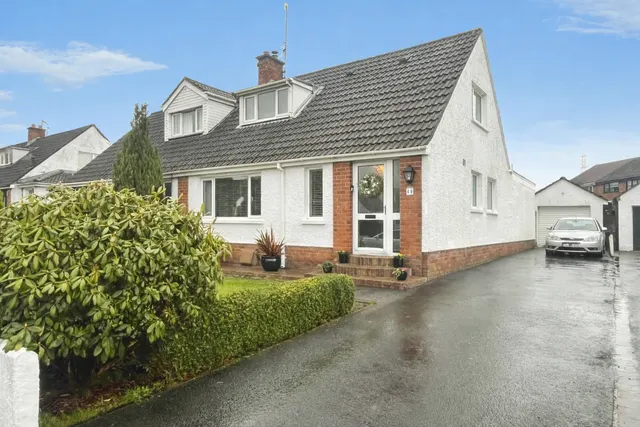 Greenburn Park, Lambeg, BT27, photo 1