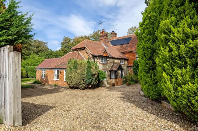 Lindford Road, Lindford, GU35, photo 2