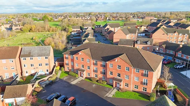 Welland Road, Hilton, DE65, photo 1