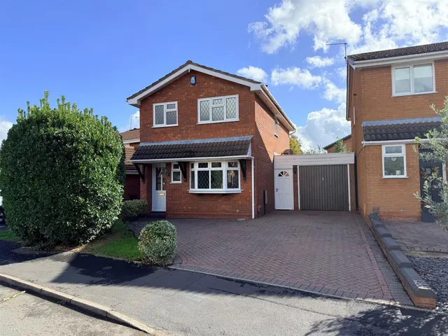 Bramber Way, Stourbridge, DY8, photo 1