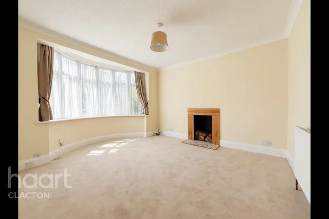 Knox Road, Clacton-On-Sea, CO15, photo 2