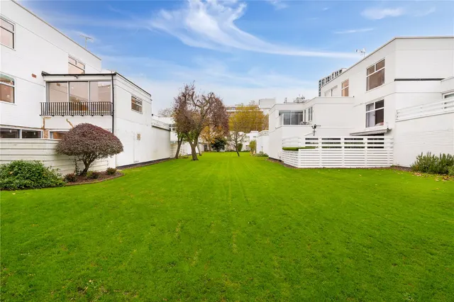 Photo 2 — Hawtrey Road, Primrose Hill, London, NW3 3SS
