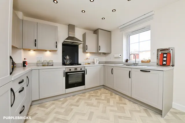 Moorhen Road, Dunmow, CM6, photo 3