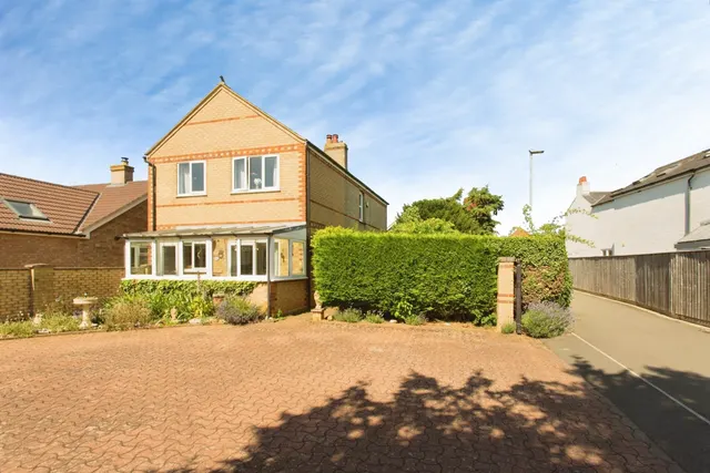 Rampton Road, Cottenham, CB24, photo 2