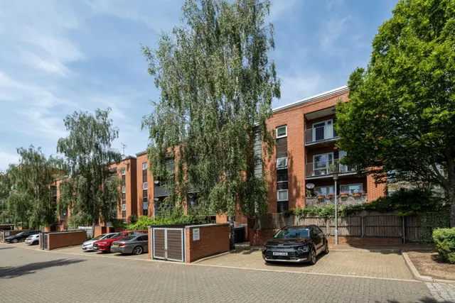 Joslings Close, Shepherds Bush, W12, photo 1