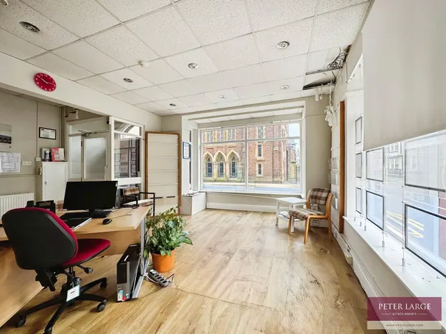 Clwyd Street, Rhyl, LL18, photo 3