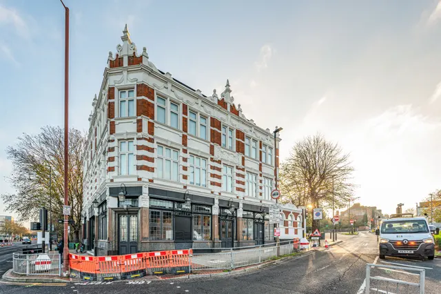 Photo 2 — Showflat 1, The Antigallican, 428 Woolwich Road