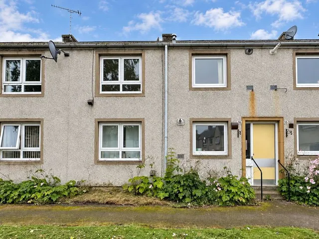 Masonic Close, Elgin, IV30, photo 1
