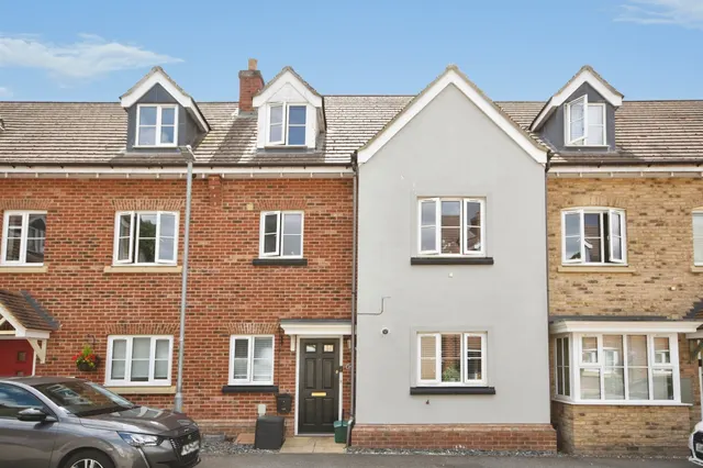 Leywood Close, BRAINTREE, photo 1