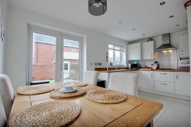 Wheatley Drive, Cottingham, photo 1