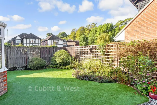Campion Close, Littlehampton, BN16, photo 2