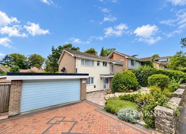 Leven Close, BH4, photo 1