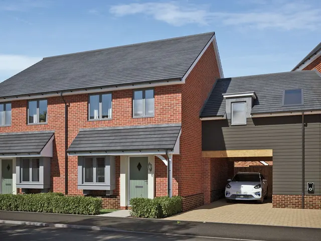 Photo 2 — Brockhills Lane, New Milton