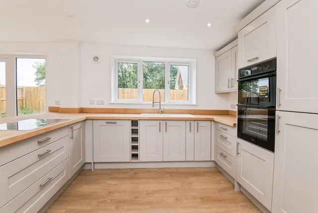 Weston, Honiton, EX14, photo 3