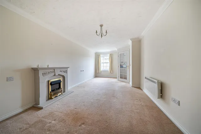 Springfield Road, Chelmsford, CM2, photo 1