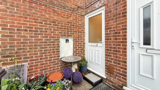 Photo 2 — Merlin Court, Oldfield Road