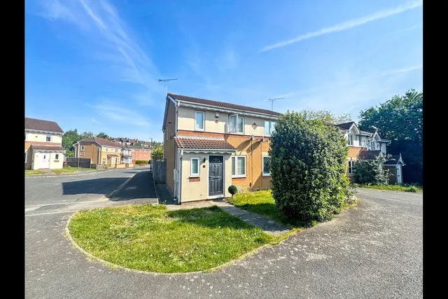 Ardmore Close, Nottingham, NG2, photo 1