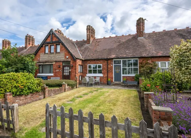 Hall Road, Scarisbrick, L40, photo 1