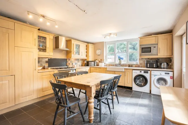 Hall Road, Scarisbrick, L40, photo 3