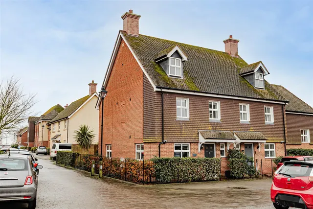Cheney Road, Minster, Ramsgate, Kent, CT12 4BG, photo 1