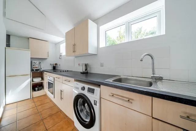 Pendennis Road, Streatham, SW16, photo 3