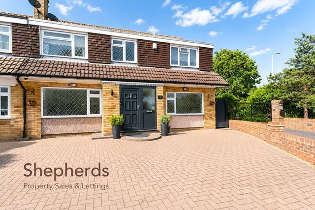 Perrysfield Road, Cheshunt, EN8, photo 1
